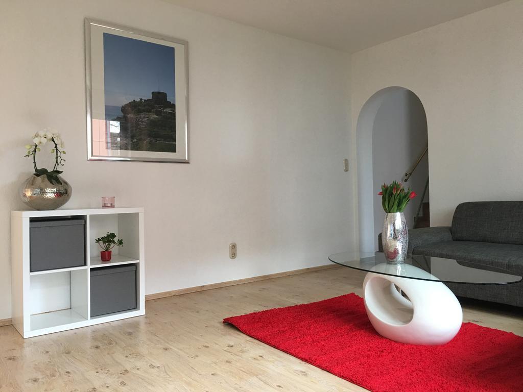 Ferienwohnung In Domnaehe Ерфурт Екстериор снимка